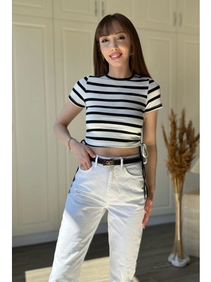 Dilay Gökoğlu Butik Çizgili Beli Büzgülü Body