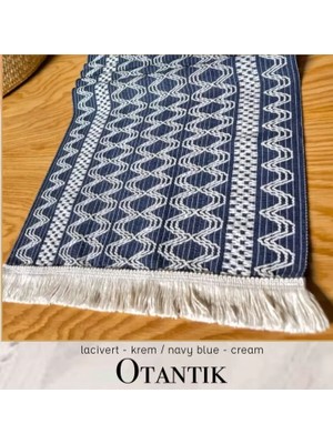 Ceki Home Lacivert Krem Otantik 40x140 cm Fransız Dantel Detaylı Sehpa Örtüsü Dekoratif Model
