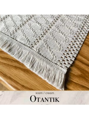 Ceki Home Masa Üzerine Runner, Sehpa Örtüsü Fransız Dantel Detaylı Otantik 40 x 140 cm Kreme Krem