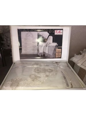 Ceki Home Nakış Işlemeli Seccade Lüks Seccade Çeyizlik Bohçalık Hediyelik Namazlık Şık Tasarım