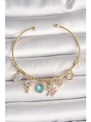 AyrStore Pirinç Gold Renk Sallantı Zirkon Taşlı Ayıcık Figür Kalp Detay Charm Kadın Bileklik
