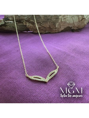 Trend Kapında Zirkon Taşlı Kolye Gold