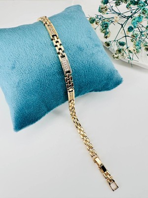 Trend Kapında Zirkon Taşlı Pirinç Zirkon Bileklikler 18+2 cm  - KBL0273