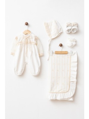 Zeynuko Kız Bebek Dantelli Fiyonklu  Battaniyeli Luxury Tulum Seti 0-3 Ay 5'li Yenidoğan Hastane Çıkışı Zıbın Seti