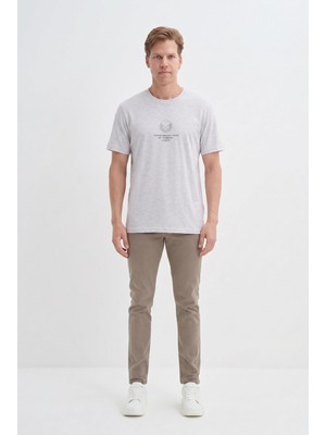 Cazador Slim Fit Bisiklet Yaka Motif Baskılı Tişört  (26Y)