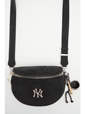New York Yankees Kadın Vücut Çantası Siyah MLB059