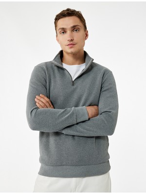 Koton Regular Fit Uzun Kollu Fermuar Detaylı Dik Yaka Sweatshirt
