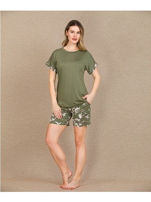 Findit Arias Closet Şık Tasarım Çiçek Desenli Yeşil Şortlu Kısa Kol Viskon Pijama Takımı