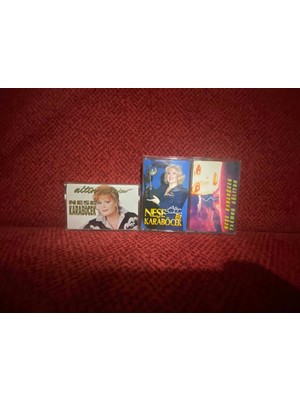 Kaşet Neşe Karaböcek  Yağmur Ağlıyor - Altın Şarkılar 1 ve 2 ( 3 Kaset )