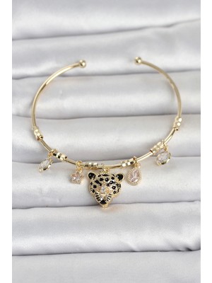 Esranın Dünyası Tegan Pirinç Gold Renk Leopar Detaylı Charmlı Kadın Bileklik TG27BB8490