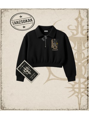 Tarzsokak One Piece Anime Karakterleri  Kadın Crop Polo Yaka Yarım Fermuarlı Sweatshirt Beyaz