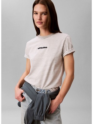 Calvin Klein Jeans Gri Kadın Bisiklet Yaka Baskılı T-Shirt LV047G812G21L