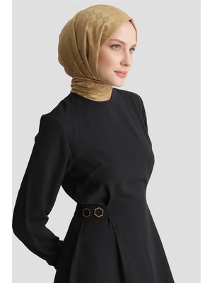Armine Aksesuar Detaylı Elbise Siyah