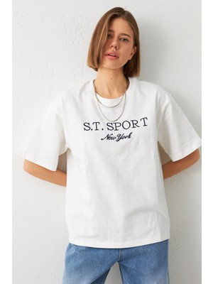 Setre Ekru %100 Pamuklu Baskı Detaylı Bisiklet Yaka T-Shirt