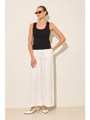 Setre Siyah Kolsuz Crop Triko Bluz