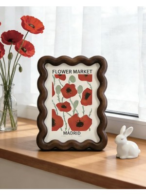 Dekoratif Fotoğraf Çerçevesi Koleksiyonu - Doğal Ahşap ve Metal Seçenekli, Modern Masaüstü ve Duvar Çerçevesi (Wavy 13X18 Cm)