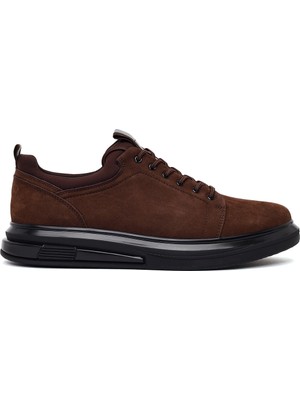 Derimod Erkek Kahverengi Bağcıklı Kalın Tabanlı Nubuk Deri Sneaker WM680009DN