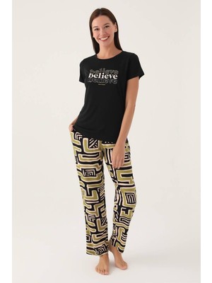 Pierre Cardin Kadın Açık Yaka Kısa Kollu Desenli Pijama Takım