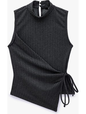 Koton Slim Fit Bağlama Detaylı Kruvaze Çizgili Dik Yaka Kolsuz Bluz