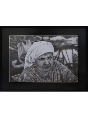 Muguetarts %100 El Emeği Hilal Özateş Anadolu Kadını Karakalem Çalışması 56X42 Çerçeveli