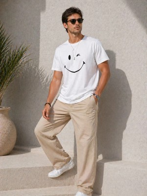 Tarz Yeri Erkek Minimal Gülümseyen Yüz Baskılı Tişört Kısa Kol Yazlık T-Shirt - Beyaz