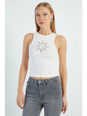 FullaModa Transparan Çiçek Nakışlı Bluz