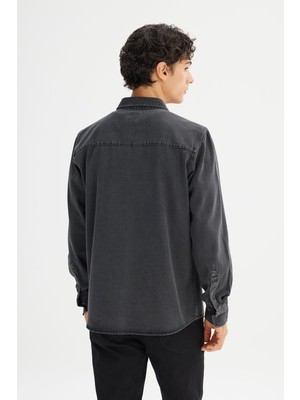  Lee Erkek Regular Fit Normal Kesim Klasik Yaka Cepli Denim Antrasit Gömlek - L241513