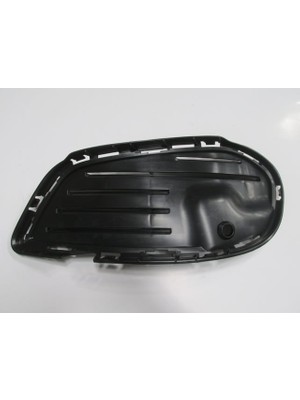 Fam Mercedes C Class W205 14/17 Sis Lamba Kapağı Braketi Sağ Sensör Delikli (Amg)(Tw)
