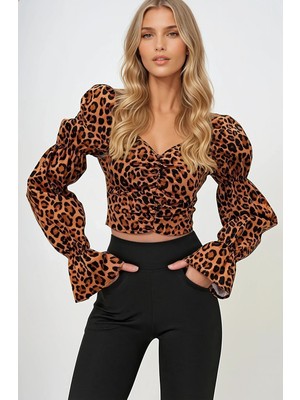 Olsa Moda Kadın Leopar Desenli Prenses Kol Önü Büzgülü Kalp Yaka Dokuma Kumaş Bluz