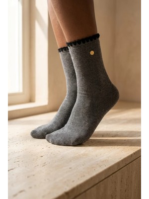 Bony Socks Kadın Nakışlı Zımbalı Soket Çorap Gri