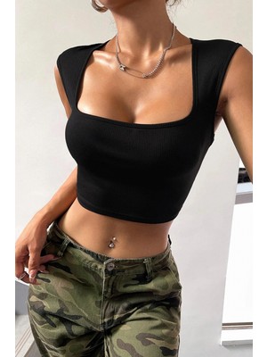 Hace Bazaar Kadın Siyah Kare Yaka Kalınlaşan Omuz Detaylı Crop Top Bluz