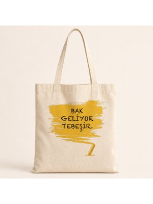 Mor Mürekkep Bak Geliyor Tebeşir Baskılı Bez Çanta