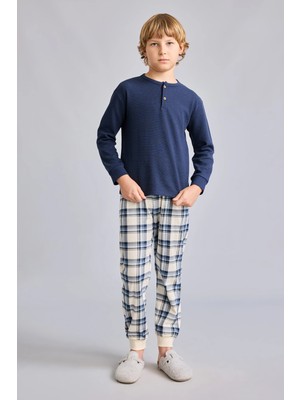 DeFacto Regular Fit Henley Yaka Waffle Üst Ekose Alt 2'li Pijama Takımı Erkek Çocuk I1444A826AU