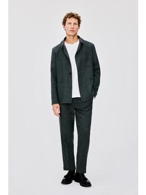 DeFacto Regular Fit Normal Bel Düz Paça Cepli Klasik Pantolon G3109AX26AU