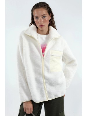 Hiccup Kadınlar BDART Cep Detaylı Oversize Peluş Ceket Bej Doğal