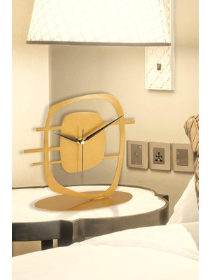 Maceire Gold Eskitme Metal Dekoratif Masa Üstü Saati 24X22CM Mms-M