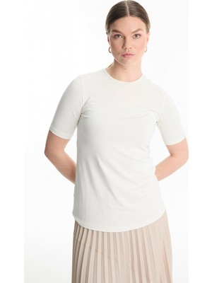 Bisiklet Yaka Basic T-Shirt Ekru Zühre 0011