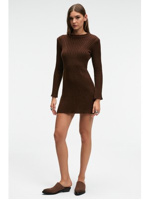 Ethiquet Encanto Kadın Yuvarlak Yaka Çizgi Desenli Slim Fit Kahverengi Elbise