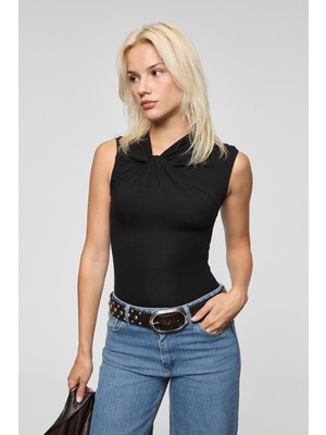 Ethiquet Orılenna Kadın Önü Düğüm Detaylı Vücudu Saran Sıfır Kollu Slim Fit Siyah Bluz