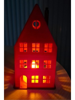 St. Morritz Yakut Kırmızı Şans Evi Dekorasyon Gece Lambası Tealight Pilli LED Mum Hediyeli Huzurlu Ev