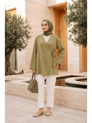 Uslular Yağ Yeşili Kruvaze Yaka Yandan Bağlamalı Kimono Tunik