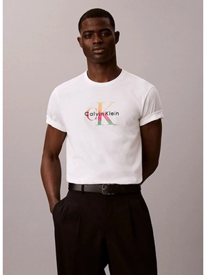 Calvin Klein Jeans Beyaz Erkek Classic Fit Baskılı T-Shirt LV04RG835GYAA Ss 20S Ck PRIDE26 gr