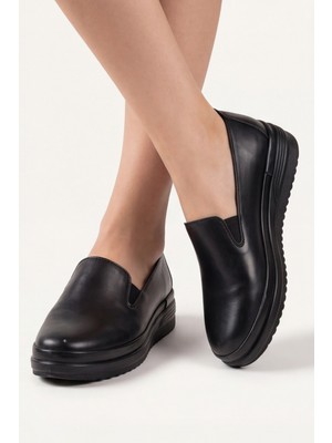 Liarca Comfort-Flex Siyah Hafif Yüksek Tabanlı Kadın Loafer - Anne Ayakkabısı - Günlük Rahat Esnek Yan Bantlı Dolgu Taban Ayakkabı