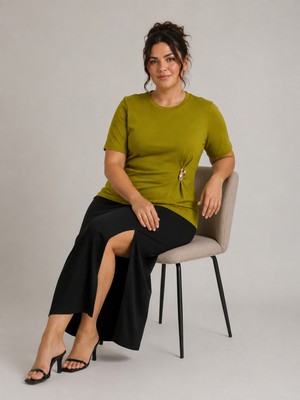 Blouse Kadın Yanı Gold Toka Detaylı Bisikilet Yaka T-Shirt
