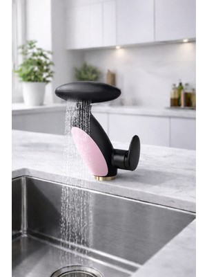 Lumindra LED Işıklı Penguen Lavabo Bataryası - Uzatılabilir Spiralli Şelale Akışlı Siyah Banyo Musluğu