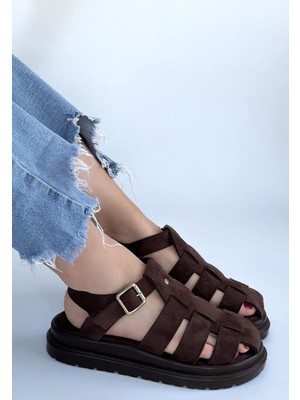 Zerenyus Tenra Premium Kahverengi Süet Kemerli Sandalet