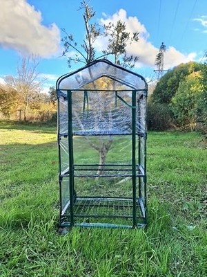 Odea 16030 3 Katlı Tekerlekli Portatif Şeffaf Bahçe Serası - 69CM x 49CM x 127CM