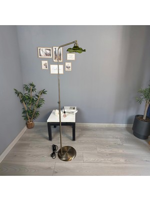 Bamyum Flora Yeşil Cam Lambader Modern Dekoratif Metal Oturma Odası Zemin Lambası