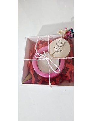 Asitan Yılbaşı Hediye Seti, Reçine Mumluk ve Mum, Iki Adet Aromalı Tütsü, Kurutulmuş Çiçeklerle