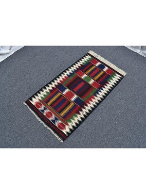 Asitan Zehra Abla Halı El Dokuma Otantik Karapınar Yün Kilim 6363 Çok Renkli-70 x 130